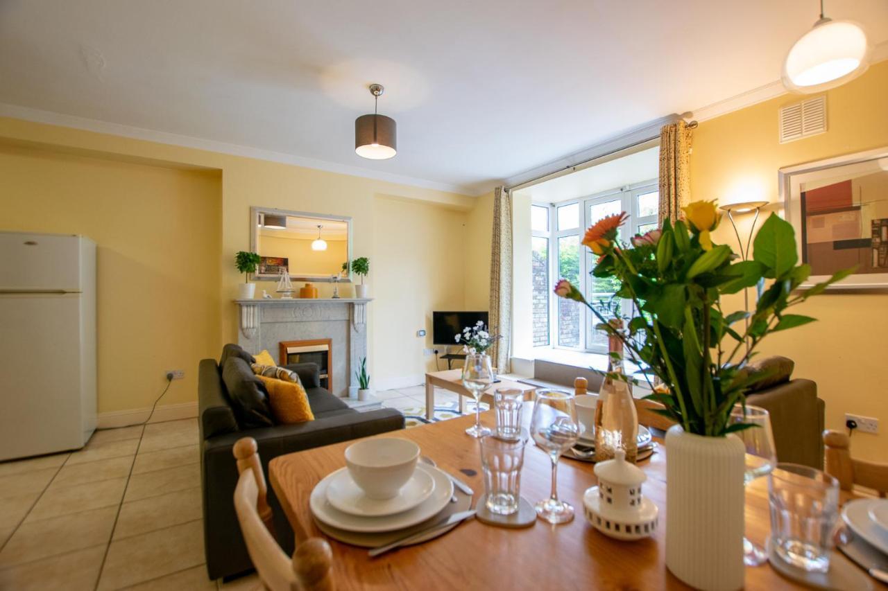 126 - Gort Na Coiribe 4 Bedroom Duplex, By Shortstays Голуэй Экстерьер фото
